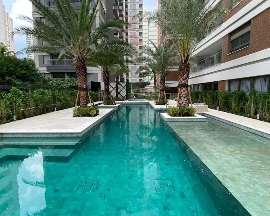 glasby-cy-no-perdizes-sao-paulo (3)